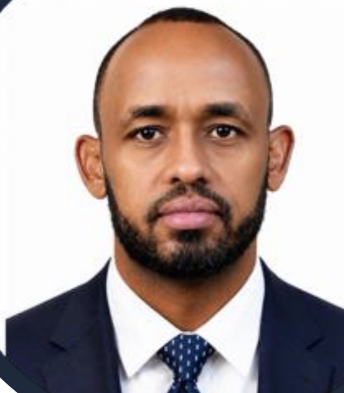 Abdiaziz, Chief Financial Officer